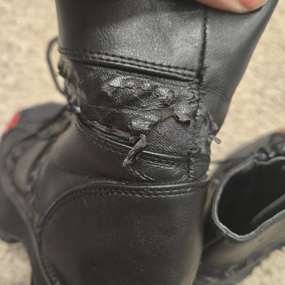 Demonia Ranger Boots Size 9 View 6